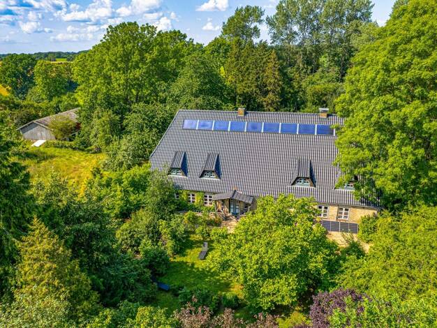 Einfamilienhaus zum Kauf 599.900 € 8 Zimmer 304,8 m² 12.226 m² Grundstück Stolk 24890
