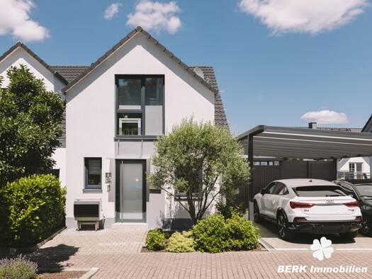 Doppelhaushälfte zum Kauf 695.000 € 4 Zimmer 129 m² 221 m² Grundstück frei ab 01.01.2027 Grünmorsbach Haibach 63808
