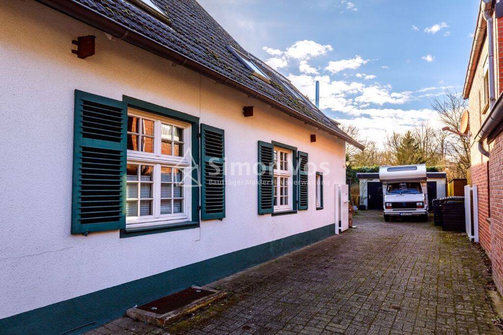 Immobilie in Rhede - Seltene Gelegenheit! Historisches 3-Familienhaus zu erwerben - Bild 1