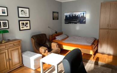 WG-Zimmer zur Miete Wohnen auf Zeit 680 € 20 m² frei ab sofort Brahmsweg 0 Botnang - Ost Stuttgart Botnang 70195