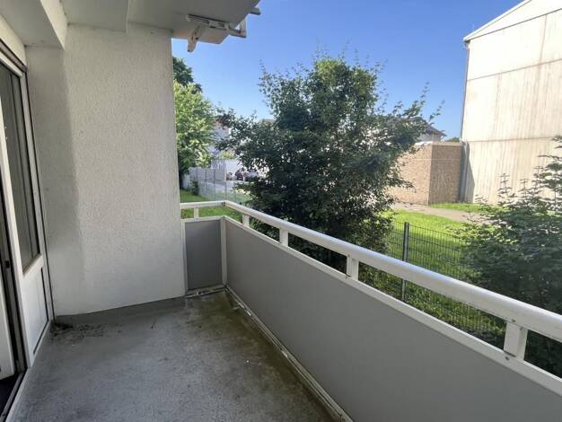 Wohnung zum Kauf provisionsfrei 134.000 € 4 Zimmer 78 m² EG Hölderlinstr. 11 Ost Eschweiler 52249