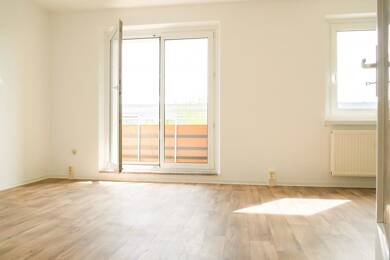 Wohnung zur Miete 340 € 3 Zimmer 56,7 m² 6. Geschoss Pablo-Picasso-Straße 38 Kannenstieg Magdeburg 39128