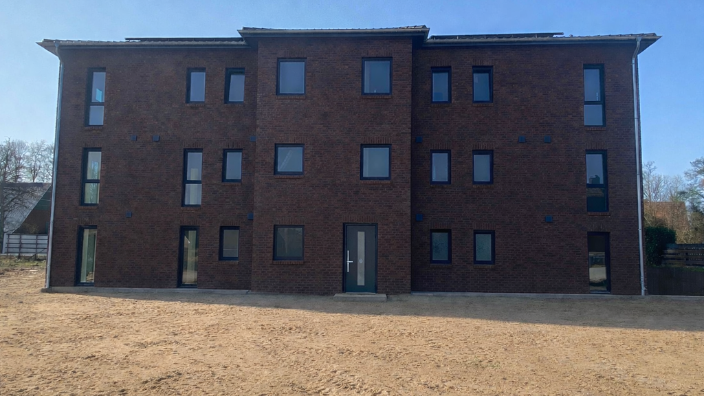 Wohnung zur Miete 1.240 € 3 Zimmer 75,3 m² frei ab 01.06.2026 Burgsiedlung 13 Stade 21680