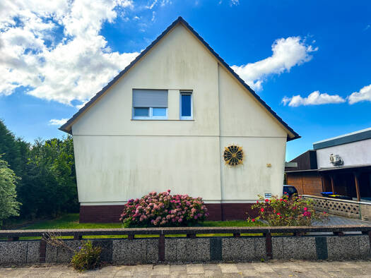 Mehrfamilienhaus zum Kauf 249.000 € 6 Zimmer 118,1 m² 768 m² Grundstück Wulsdorf Bremerhaven 27572