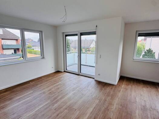 Terrassenwohnung zur Miete 925 € 3 Zimmer 74 m² Geschoss 1/3 frei ab sofort Versmold Versmold 33775