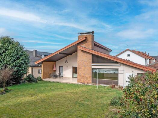 Einfamilienhaus zum Kauf 598.000 € 9 Zimmer 200 m² 732 m² Grundstück Rettigheim Mühlhausen 69242