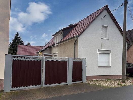 Einfamilienhaus zum Kauf 125.000 € 6 Zimmer 100 m² 1.671 m² Grundstück Gossa Muldestausee 06774