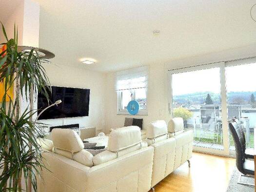 Wohnung zur Miete 1.340 € 2 Zimmer 90 m² 4. Geschoss frei ab 01.03.2026 Schopfheim 79650