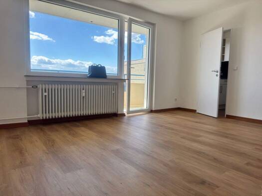 Wohnung zur Miete 750 € 1 Zimmer 42,2 m² Geschoss 8/8 frei ab 15.11.2026 Zeppelinstraße 9 Eschborn Eschborn 65760