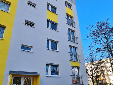 Wohnung zur Miete 349 € 3 Zimmer 64,7 m² 2. Geschoss Walter-Richter-Straße 2 Pirna Pirna 01796