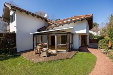 Haus zum Kauf 1.170.000 € 5 Zimmer 121,9 m² 365 m² Grundstück frei ab sofort Zugspitz Gauting Gauting 82131