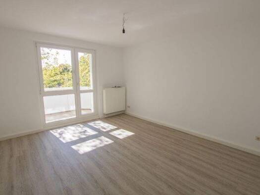 Wohnung zur Miete 409 € 3 Zimmer 58,4 m² 3. Geschoss Warschauer Str. 15 Südstadt Halle (Saale) 06130