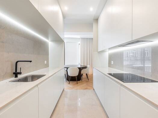 Wohnung zum Kauf 649.000 € 98 m² Cedofeita, Santo Ildefonso, Sé, Miragaia, São Nicolau e Vitória 4050