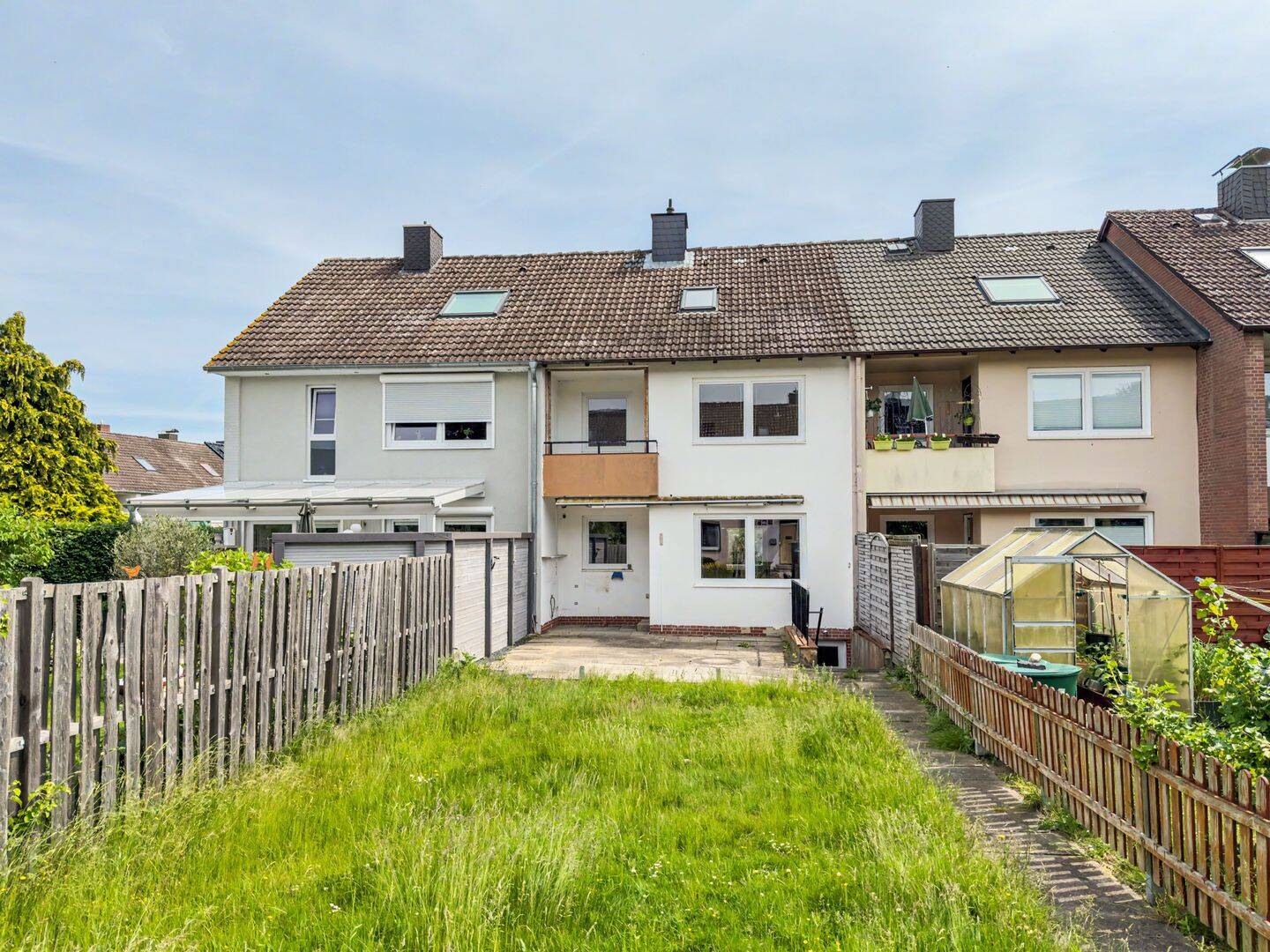 Haus zum Kauf - Ansicht 2