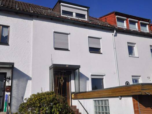 Reihenmittelhaus zum Kauf 119.000 € 5 Zimmer 91 m² 211 m² Grundstück Arzberg 95659