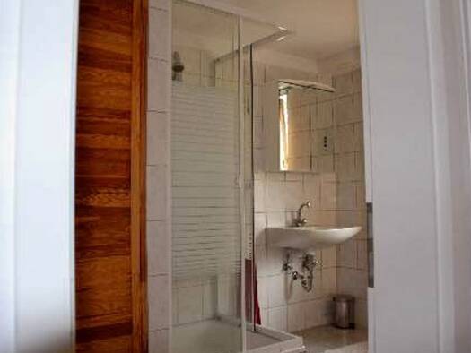 WG-Zimmer zur Miete Wohnen auf Zeit 610 € 18 m² frei ab 31.01.2026 Arnoldstrasse 0 Mühlhausen Stuttgart-Mühlhausen 70378