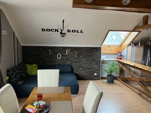 Wohnung zur Miete 450 € 1,5 Zimmer 37,5 m² Geschoss 1/2 frei ab 16.04.2026 Glocke Bayreuth 95447