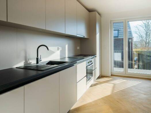 Wohnung zur Miete 1.385 € 3 Zimmer 97,3 m² EG frei ab sofort Heischstr. 1 Gaarden-Süd Kiel 24143