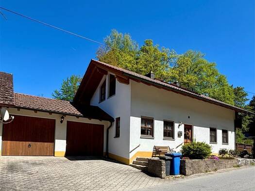 Haus zum Kauf 249.000 € 4 Zimmer 127 m² 1.167 m² Grundstück Kaltenbrunn Auerbach 94530