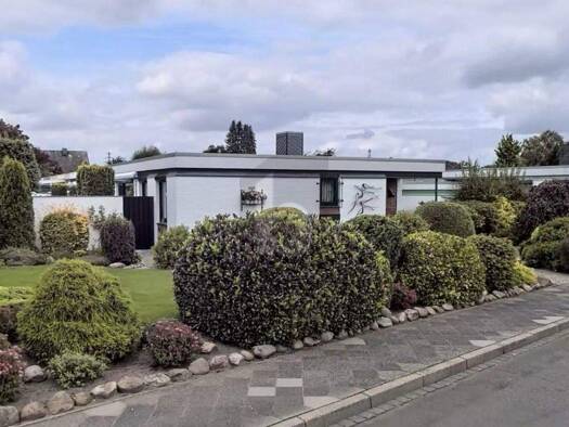 Einfamilienhaus zum Kauf 406.500 € 5 Zimmer 120 m² 500 m² Grundstück Elmshorn 25335