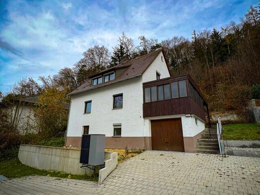 Einfamilienhaus zum Kauf provisionsfrei 549.000 € 6 Zimmer 100 m² 476 m² Grundstück frei ab sofort Schönbrunn Landshut 84036