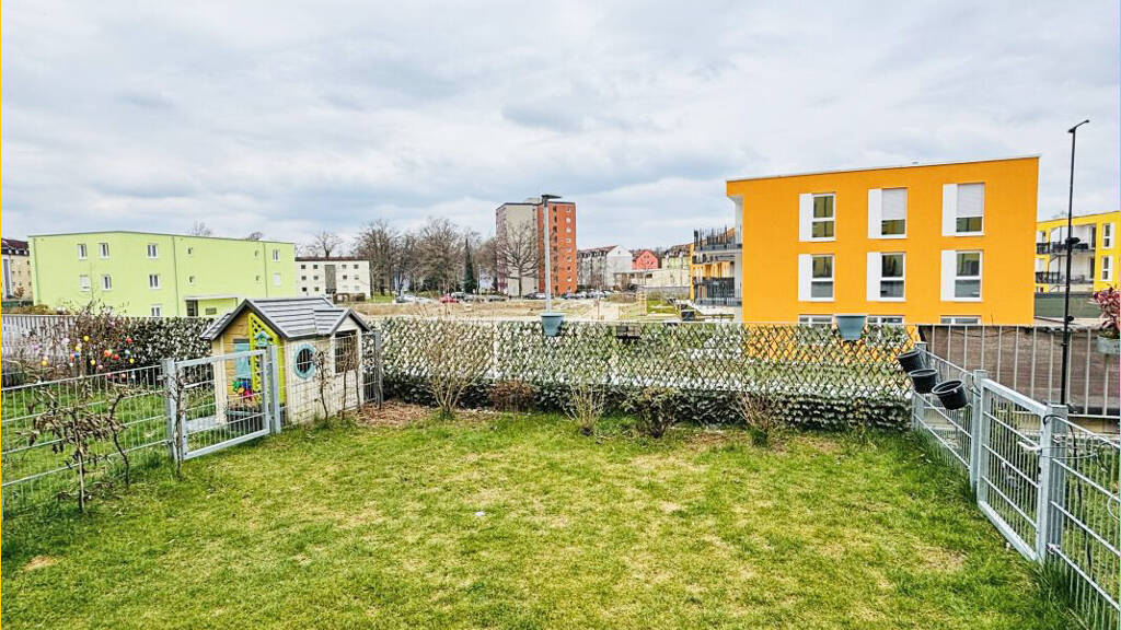 Reihenmittelhaus zur Miete - Erstbezug 2.090 € 4 Zimmer 138 m² 110,3 m² Grundstück frei ab 01.06.2026 Erding 85435