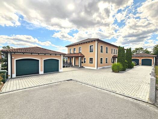 Reihenhaus zur Miete 1.900 € 5 Zimmer 200 m² 386 m² Grundstück frei ab sofort Schierling 84069