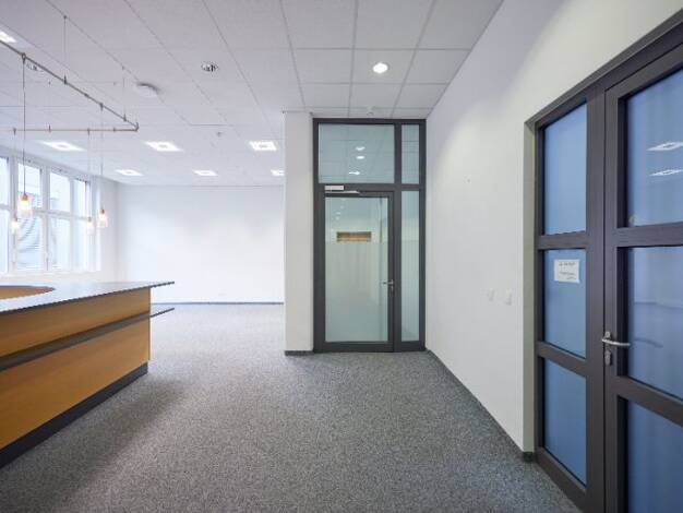 Bürofläche zur Miete provisionsfrei 4.334 € 394 m² Bürofläche Hedelfinger Straße Wangen Wangen 70327