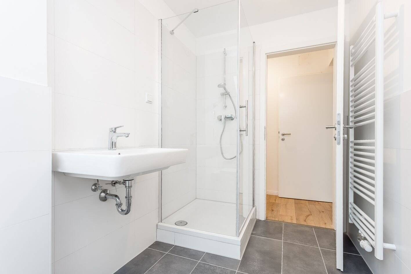 Property thumbnail 16