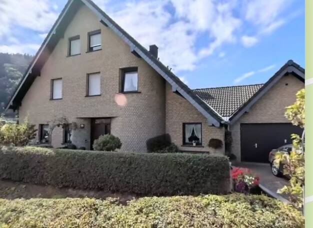 Wohnung zur Miete 788 € 4 Zimmer 105 m² 1. Geschoss frei ab 01.08.2025 Poltersdorf Ellenz-Poltersdorf 56821