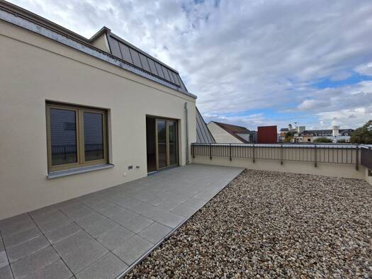 Wohnung zur Miete 1.700 € 4 Zimmer 104 m² 4 Geschosse frei ab 01.02.2027 Friedrichstadt Dresden 01067