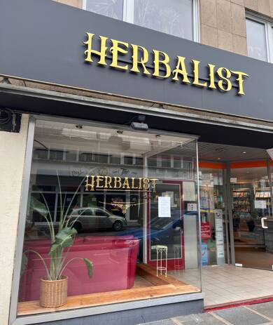 Laden zur Miete provisionsfrei 6 € 2 Zimmer 100 m² Verkaufsfläche Rheinstr. 44 Stephanplatz Krefeld 47799