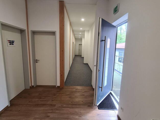 Bürofläche zur Miete provisionsfrei 210 € 1 m² Bürofläche Kiefersfelden Kieferfelden 83088