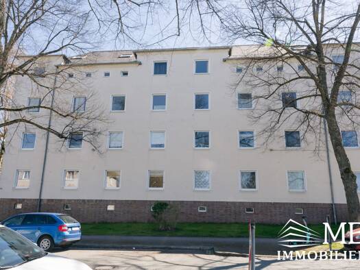 Mehrfamilienhaus zum Kauf als Kapitalanlage geeignet 1.290.000 € 1 Zimmer 1.158 m² 1.950 m² Grundstück Zeißstraße 82 Hilbersdorf Hilbersdorf 09131
