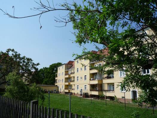 Wohnung zur Miete 316 € 2 Zimmer 53,6 m² 2. Geschoss frei ab 01.06.2026 Uhlstraße 14 Lusan Gera 07549