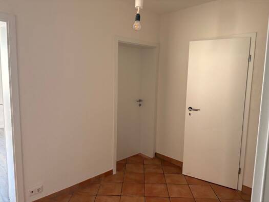 Wohnung zur Miete 750 € 2,5 Zimmer 60 m² Geschoss 1/3 frei ab sofort Schlebusch Leverkusen 51375