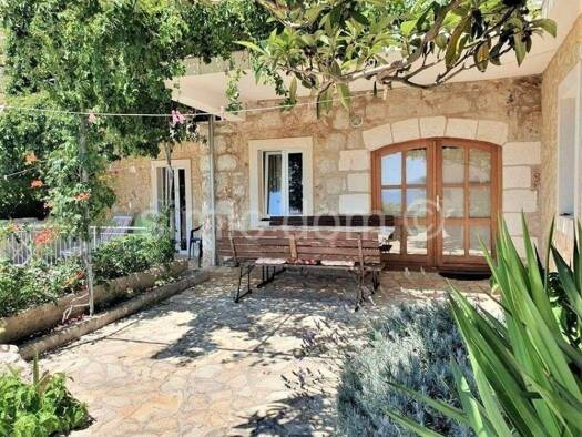 Haus zum Kauf 600.000 € 8 Zimmer 230 m² Jelsa