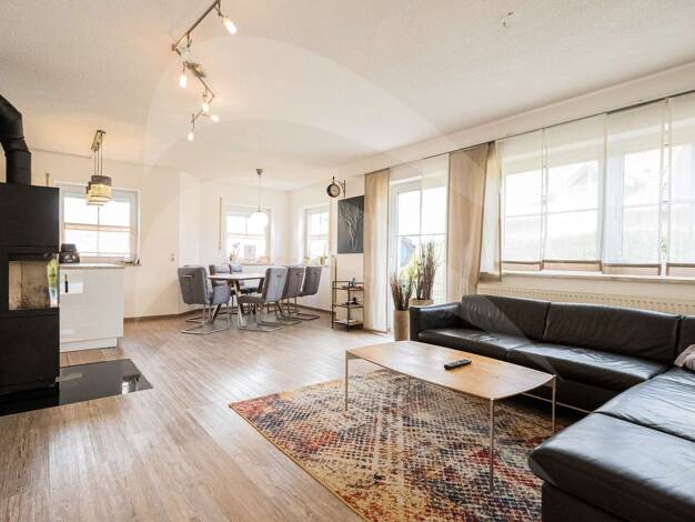 Einfamilienhaus zum Kauf 649.000 € 6 Zimmer 183 m² 860 m² Grundstück Hutthurm Hutthurm 94116
