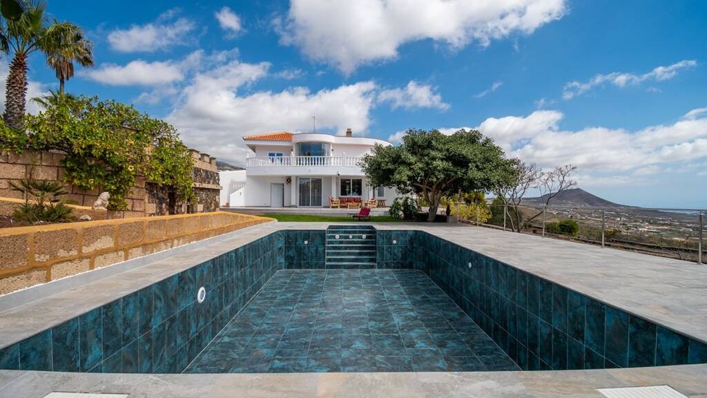 Landhaus zum Kauf 1.680.000 € 6 Zimmer 416 m² 11.720 m² Grundstück San Miguel De Abona 38620