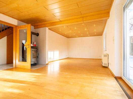 Einfamilienhaus zur Miete 1.100 € 4 Zimmer 110 m² 1.372 m² Grundstück Suppingen Laichingen Suppingen 89150