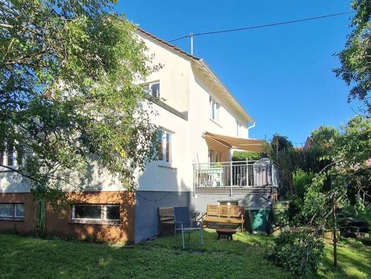 Einfamilienhaus zum Kauf 550.000 € 8 Zimmer 143 m² 679 m² Grundstück frei ab 31.10.2026 Nürtingen 72622