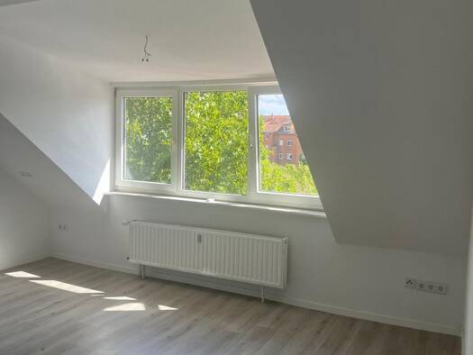 Wohnung zur Miete 349 € 1 Zimmer 30 m² 3. Geschoss Braunstraße Ilversgehofen Erfurt 99089