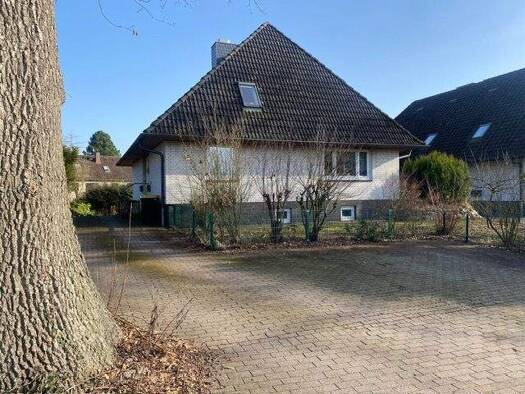 Mehrfamilienhaus zum Kauf 629.000 € 6 Zimmer 168 m² 804 m² Grundstück frei ab sofort Bönningstedt 25474