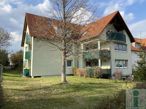 Wohnung zum Kauf 105.000 € 3 Zimmer 72 m²<br/>Wohnfläche Doberschau Doberschau 02692