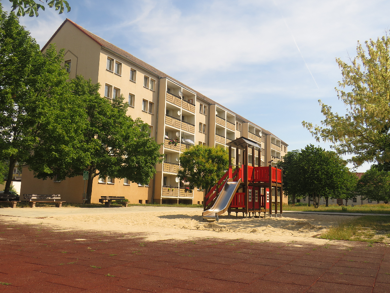 Wohnung zur Miete 330 € 2 Zimmer 49,2 m² 1. Geschoss frei ab sofort Ring der Chemiearbeiter 48 Sandersdorf Sandersdorf-Brehna 06792
