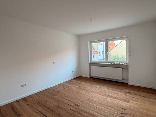 Wohnung zur Miete 800 € 3 Zimmer 75 m² EG Ringstraße 18 a Markt Erlbach Markt Erlbach 91459