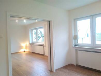 Wohnung zur Miete 865 € 4 Zimmer 85 m² 1. Geschoss frei ab sofort Schlesierstraße 1 Nürnberger Str. Amberg 92224