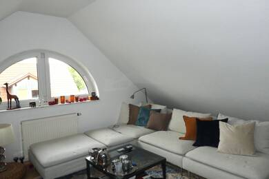 Wohnung zur Miete 700 € 3 Zimmer 80 m² Dachgeschoss frei ab 01.08.2025 Pflaumheim Großostheim 63762