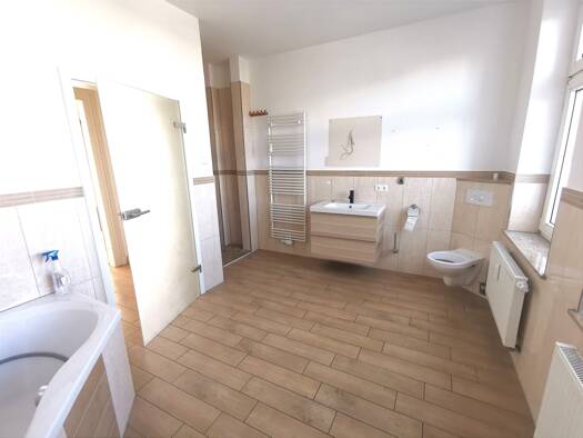 Wohnung zur Miete 600 € 2 Zimmer 86 m² 1. Geschoss frei ab sofort Heedfelderstaße 48 Lüdenscheid 58509