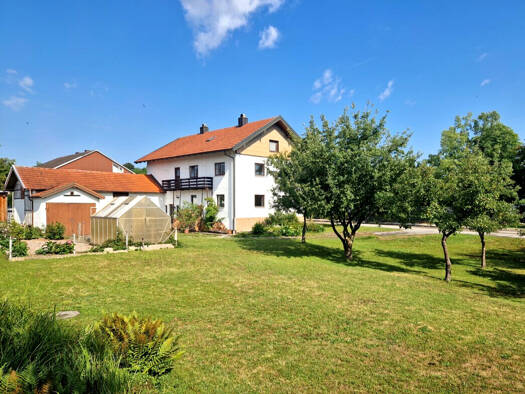 Mehrfamilienhaus zum Kauf 548.000 € 7 Zimmer 134 m² 1.620 m² Grundstück Emmerting 84547